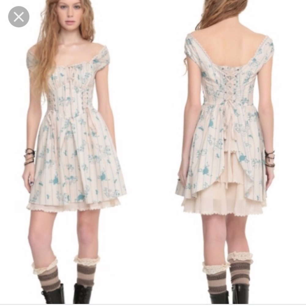 Hot Topic Disney Cinderella peasant sweetheart dress
